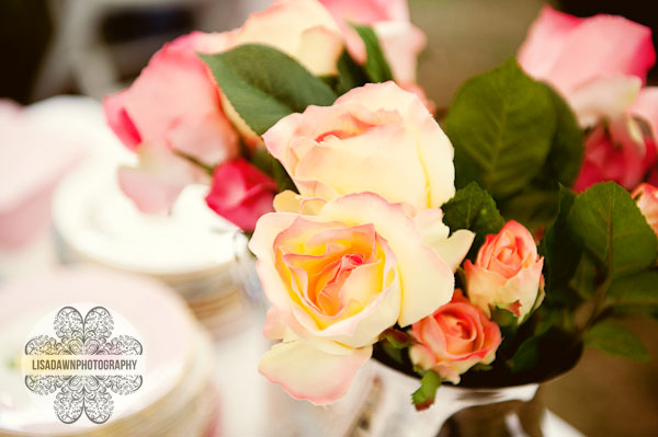 roses vintage wedding table decor