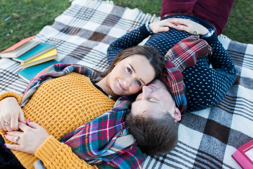 Picnic engagement session