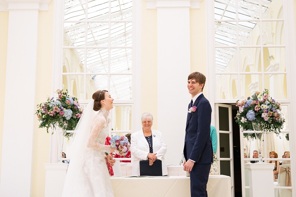 natural wedding photo