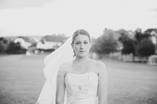 bride photograph golden hour