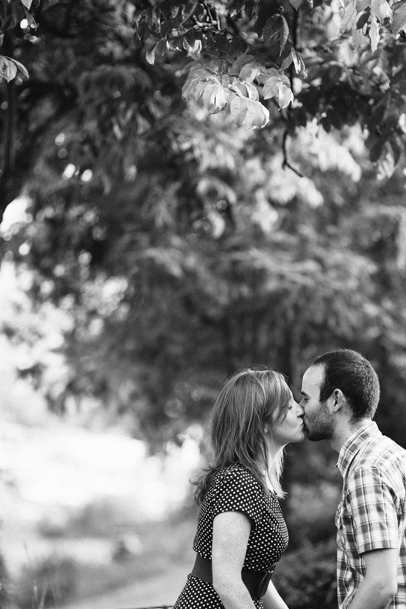 couple engagement photo