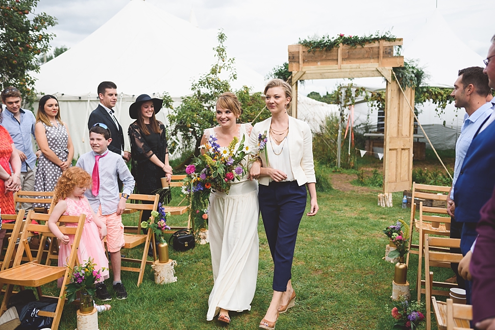 Cowparsley farm wedding somerset