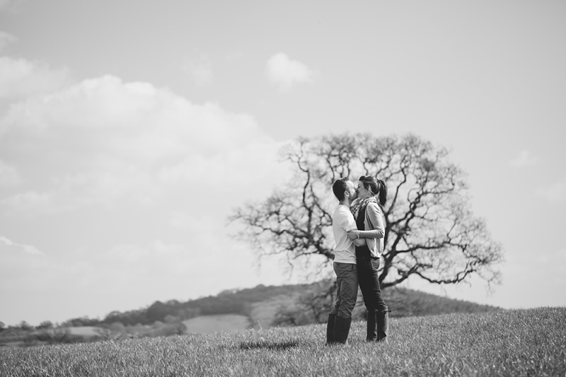 farm pre wedding photo