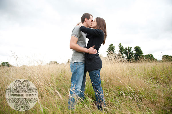 Kiss in the long grass