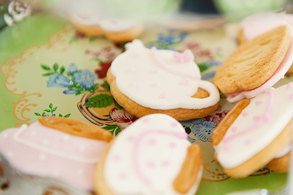 kettle cookies tea party wedding