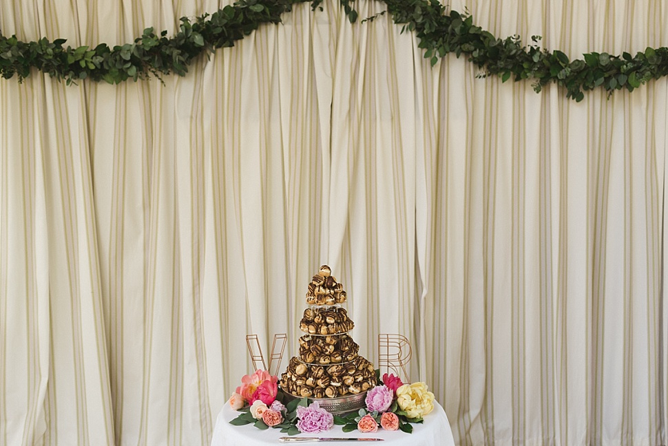 modern wedding cake