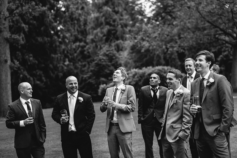 Reportage wedding photographer Dorset